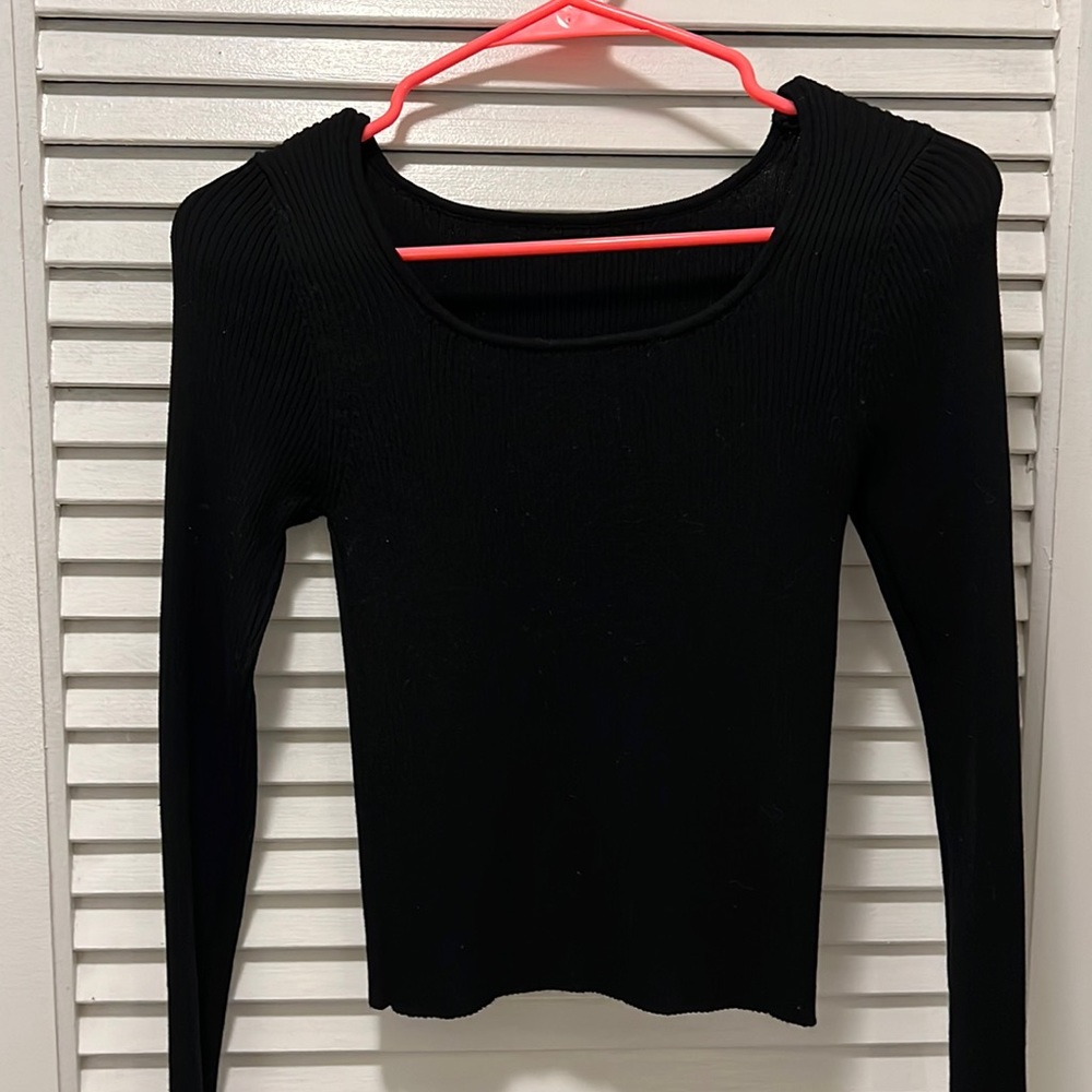 Black ribbed long sleeve